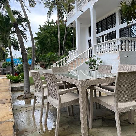 Maasai Villas Mombasa Eksteriør bilde