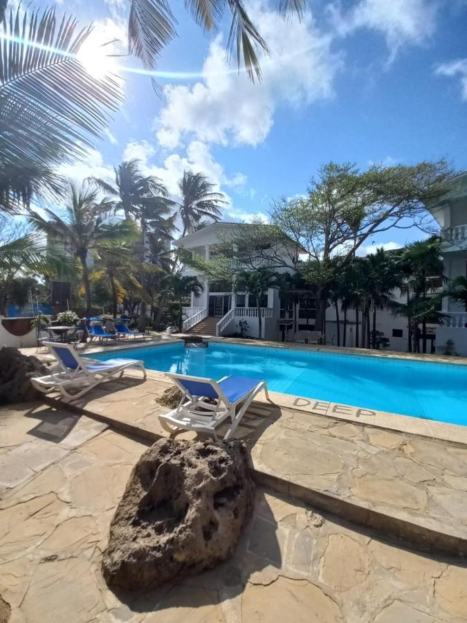 Maasai Villas Mombasa Eksteriør bilde