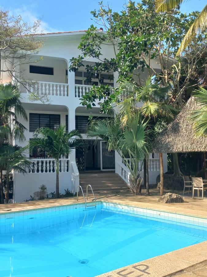 Maasai Villas Mombasa Eksteriør bilde