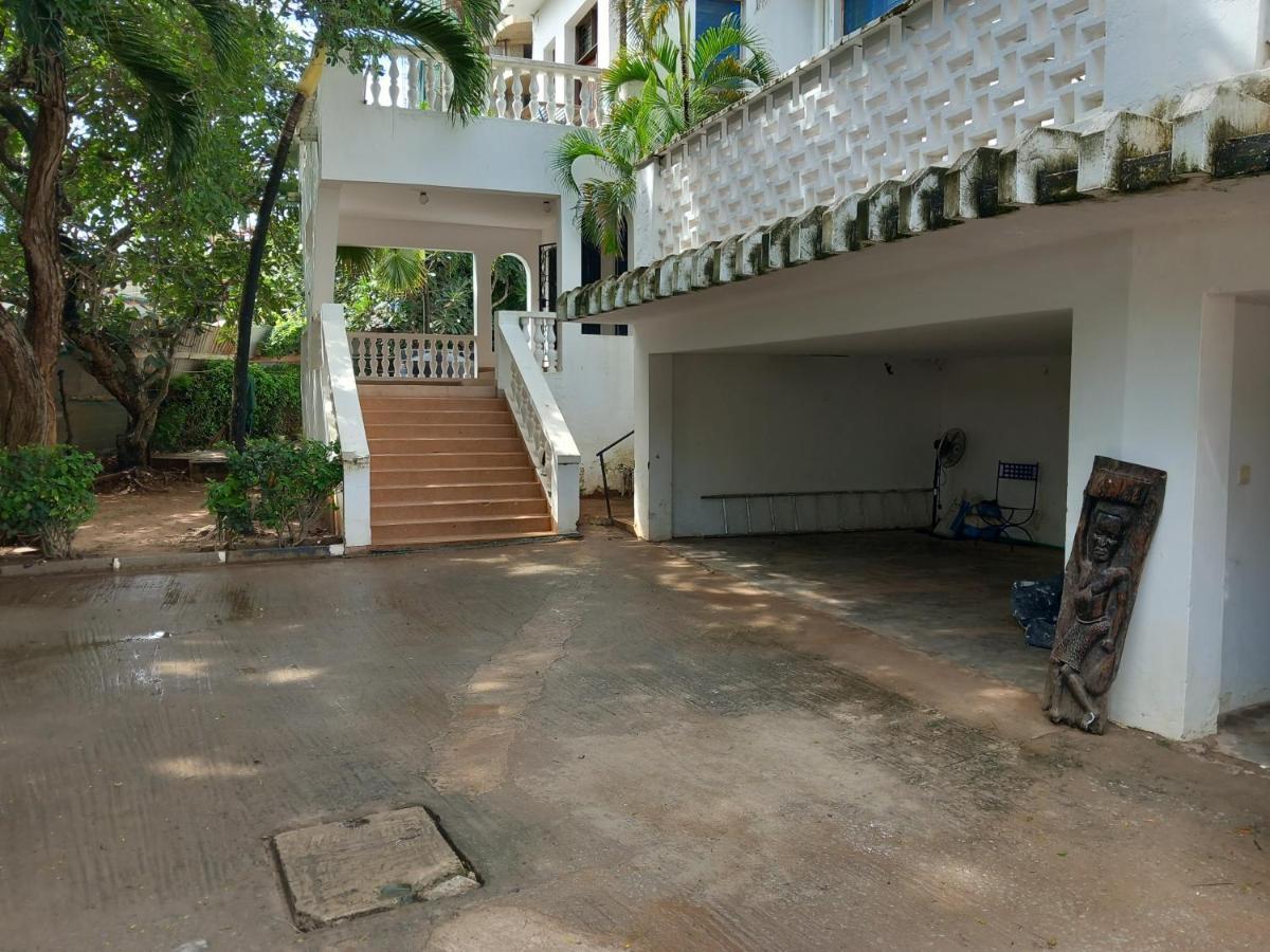 Maasai Villas Mombasa Eksteriør bilde